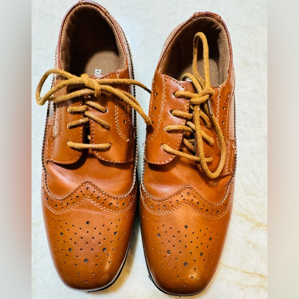 Deer Stags Boys' Ace Dress Comfort Wingtip Oxford size 3